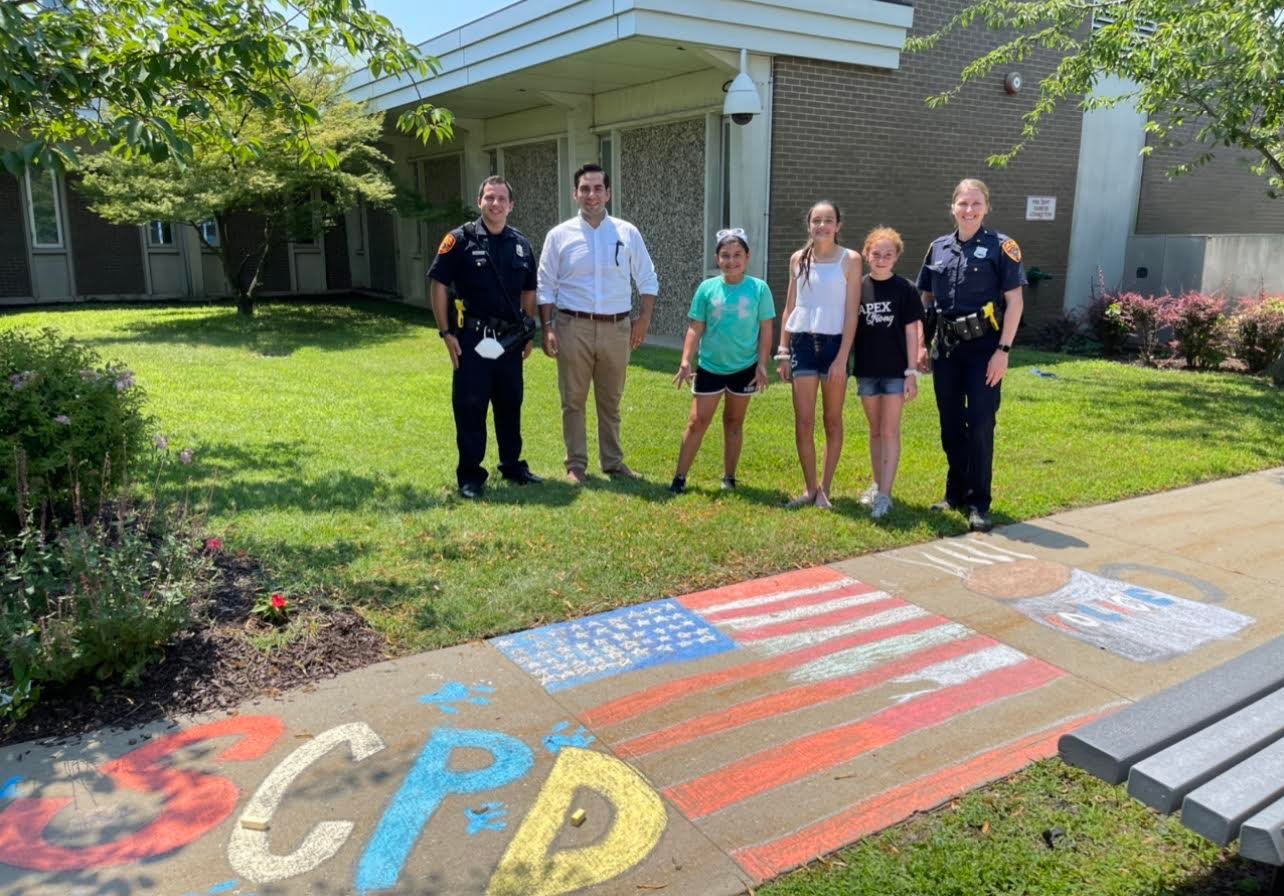 The patriotic chalk walk also took place at the Suffolk County Police Department’s 5th Precinct.